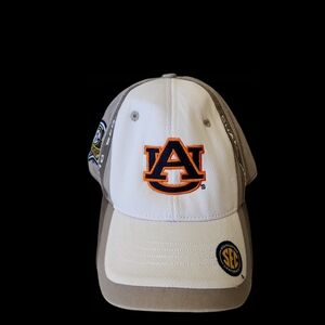 Auburn University "Tigers" Official  2010 SEC Champions Sports Hat (Like New)